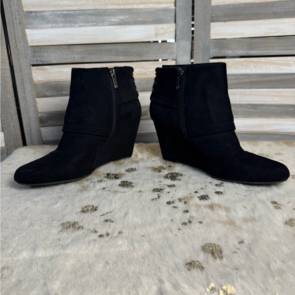 Jessica Simpson - Black Wedge Ankle Boots - size 10 - Picture 4 of 7
